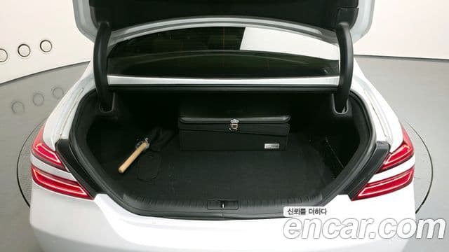 Genesis The / новый New G70, 2022 20