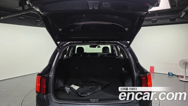 Kia Sorento 4세대 Prestige, 2023 20