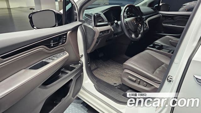 Honda Odyssey 5세대, 2023 11