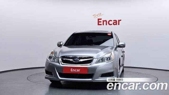 Subaru 레거시 2.5i Special Edition, 2011 3