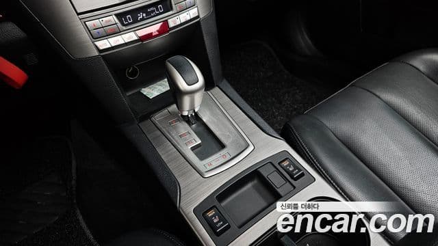 Subaru 레거시 2.5i Special Edition, 2011 9