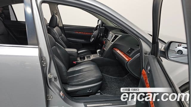 Subaru 레거시 2.5i Special Edition, 2011 11
