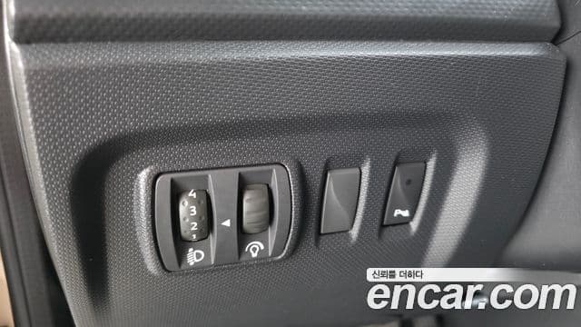 Renault Korea(Samsung) QM3 RE, 2015 13