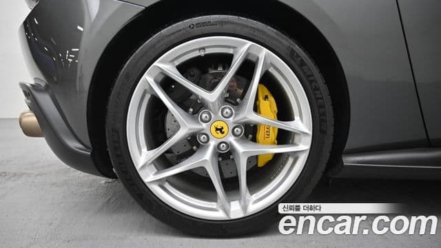 Ferrari 로마, 2021 все фото