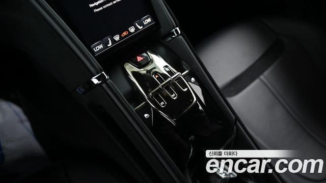 Ferrari 로마, 2021 9