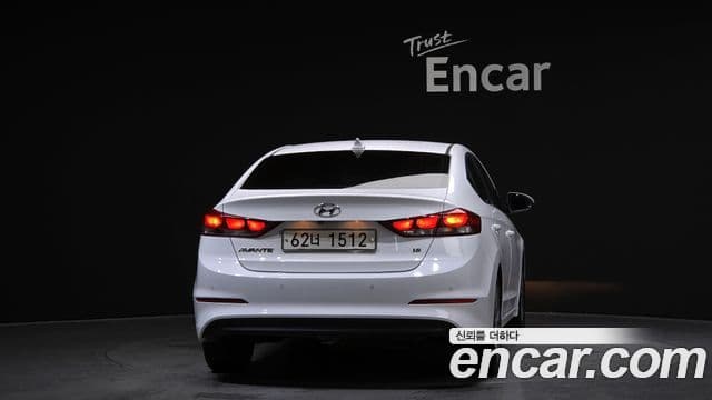 Hyundai Avante AD 1.6 GDI Value Plus, 2018 4