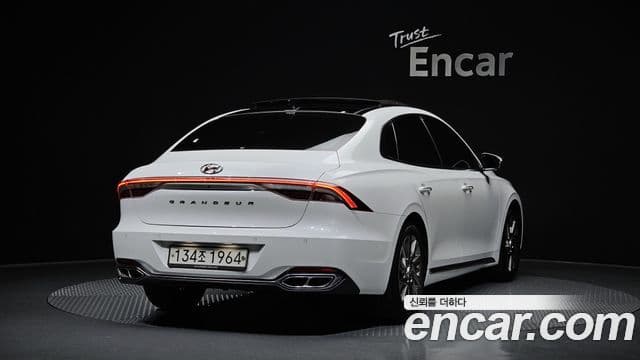 Hyundai The / новый New Grandeur IG гибрид Calligraphy, 2020 2