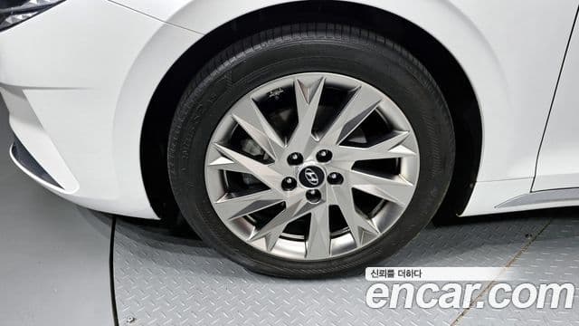 Hyundai The / новый New Grandeur IG гибрид Calligraphy, 2020 все фото