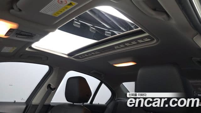 BMW 3시리즈 (F30), 2013 16