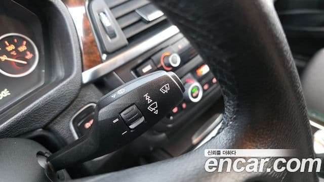 BMW 3시리즈 (F30), 2013 18