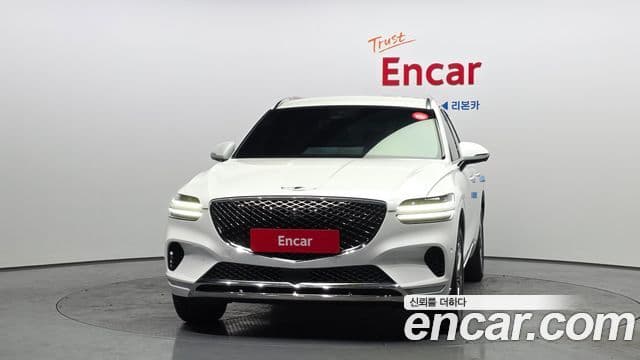 Genesis GV70, 2021 3