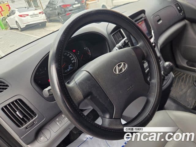 Hyundai Grand Starex Smart, 2017 11