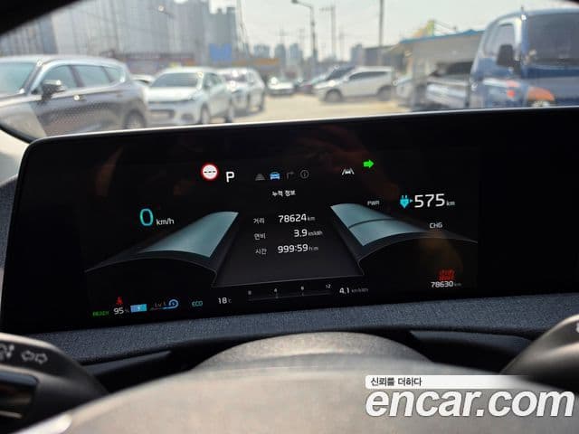 Kia EV6 Air, 2023 12