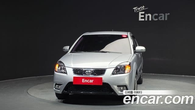 Kia Pride(новый кузов / новое поколение) 4DR 1.6 CVVT SLX, 2011 3