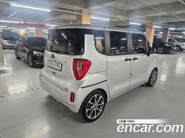 Kia Ray фургон / люксовая версия, 2014 все фото