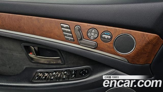 KG모빌리티(SsangYong) 뉴체어맨 W VVIP, 2013 17