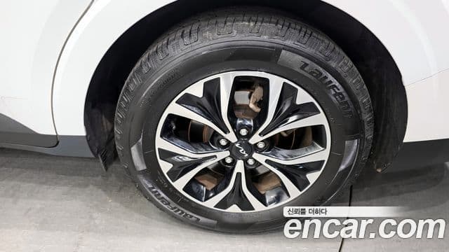 Kia Carnival 4세대 Prestige, 2023 все фото