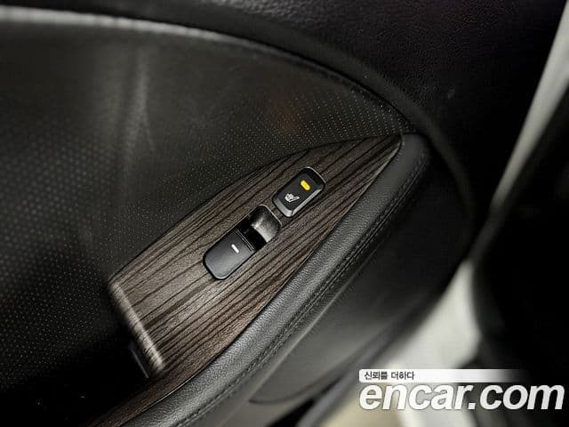 Kia K5 Prestige, 2012 11