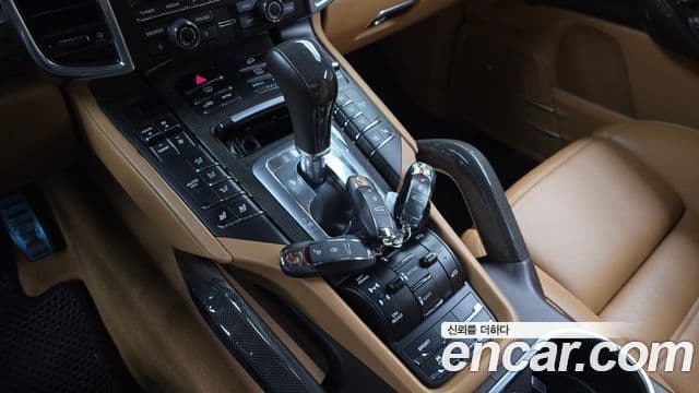 Porsche New Cayenne 958, 2014 9