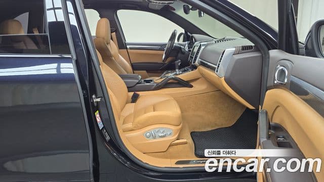 Porsche New Cayenne 958, 2014 11