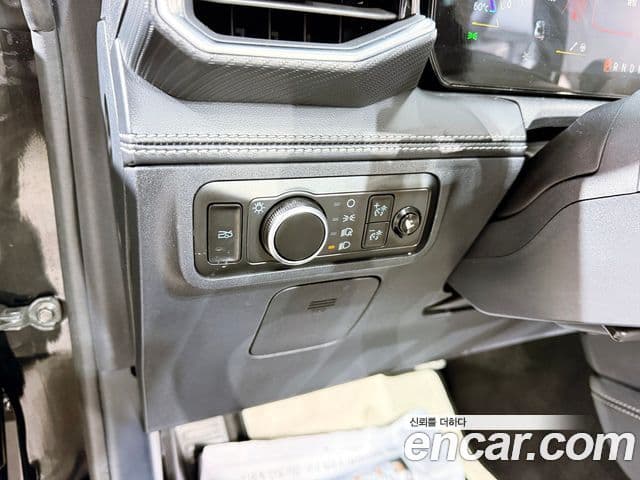 Ford Mustang 7세대 2.3 EcoBoost Premium кабриолет, 2024 7