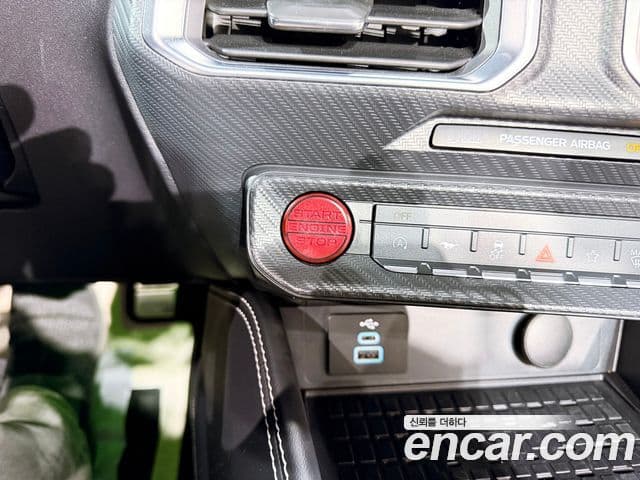 Ford Mustang 7세대 2.3 EcoBoost Premium кабриолет, 2024 13