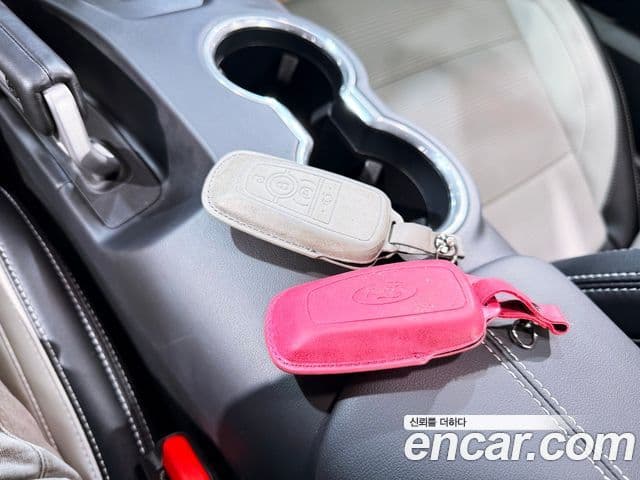 Ford Mustang 7세대 2.3 EcoBoost Premium кабриолет, 2024 14