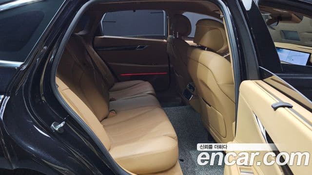 Genesis G80 (RG3) бензин 2.5 турбо 2WD, 2026 13