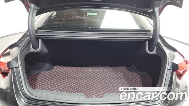 Kia K8 гибрид Noblesse, 2023 20