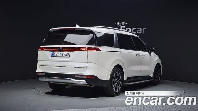 Kia Carnival 4세대 Signature, 2021 2