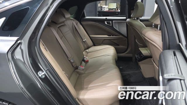 Kia K8 гибрид Noblesse, 2022 12