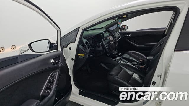 Kia K3 Noblesse, 2015 10