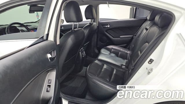 Kia K3 Noblesse, 2015 13