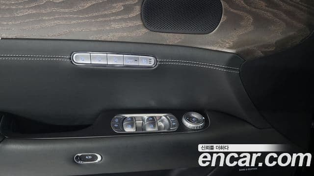 Genesis G90 (RS4) бензин 3.5 турбо AWD, 2022 13