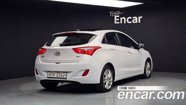 Hyundai i30(новый кузов / новое поколение) дизель 1.6 VGT Unique, 2012 2