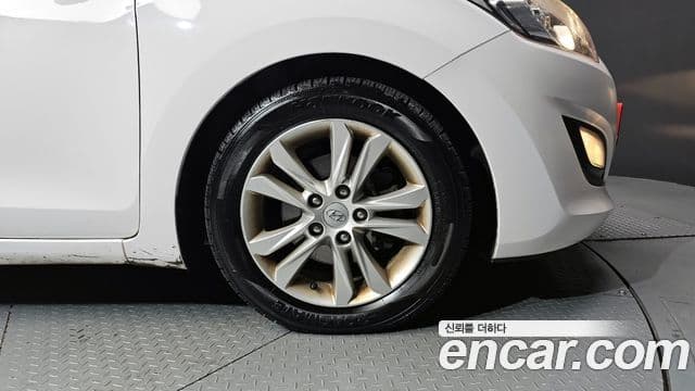 Hyundai i30(новый кузов / новое поколение) дизель 1.6 VGT Unique, 2012 все фото