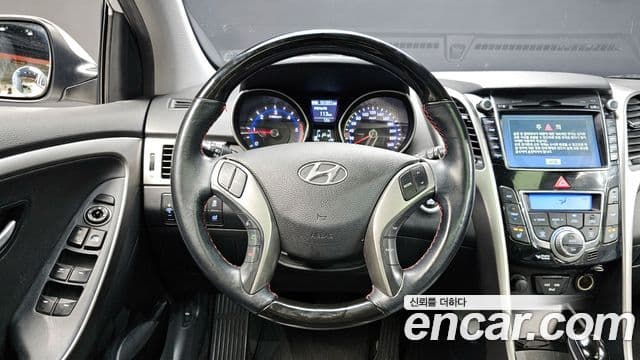 Hyundai i30(новый кузов / новое поколение) дизель 1.6 VGT Unique, 2012 13