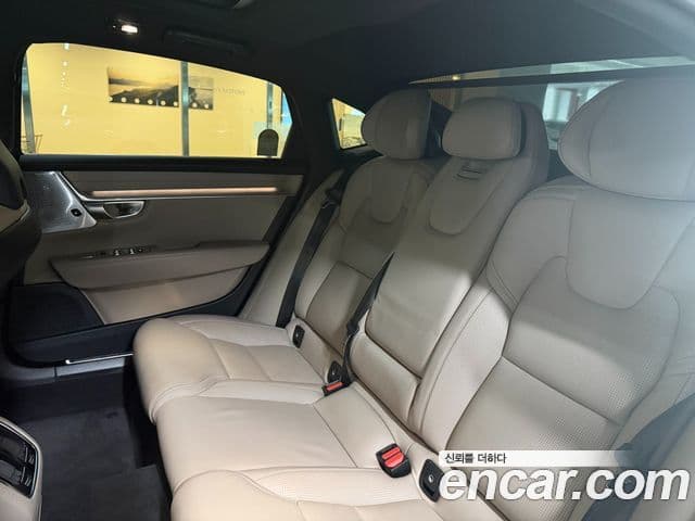 Volvo S90 B5 Ultra Bright, 2026 11