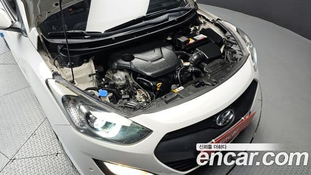 Hyundai i30(новый кузов / новое поколение) 1.6 GDI Extreme, 2012 6