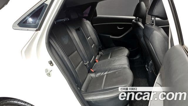 Hyundai i30(новый кузов / новое поколение) 1.6 GDI Extreme, 2012 12