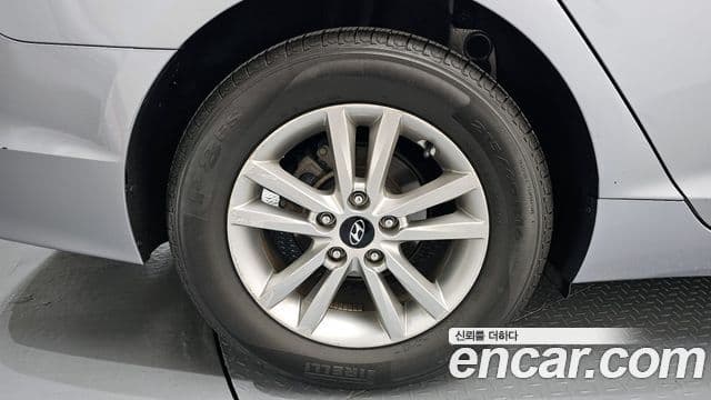 Hyundai LF Sonata Premium, 2015 все фото