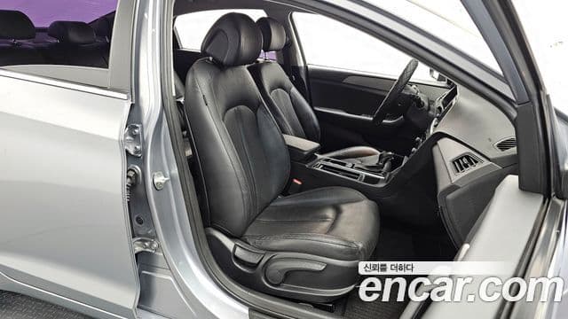 Hyundai LF Sonata Premium, 2015 12