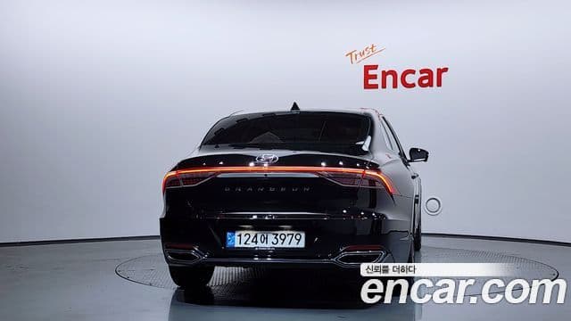 Hyundai The / новый New Grandeur IG Exclusive, 2021 4