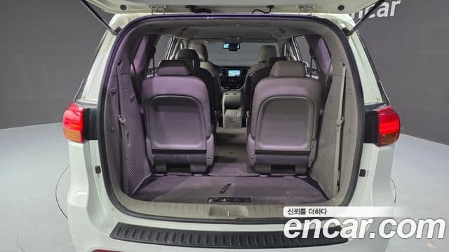 Kia All New Carnival Luxury, 2015 20