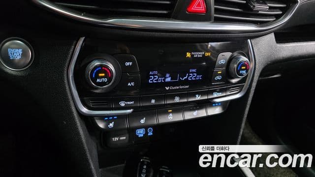 Hyundai Santa Fe TM Exclusive, 2020 16