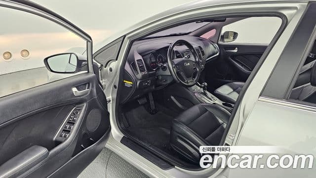 Kia K3 Luxury, 2013 11