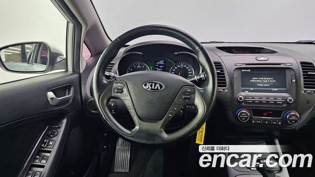 Kia K3 Luxury, 2013 13