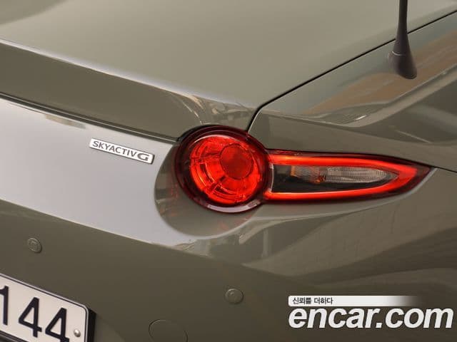 마쯔다 MX-5 MIATA, 2019 15