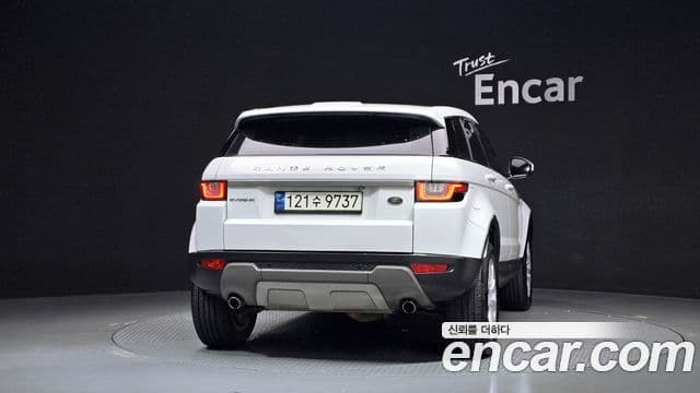 Land Rover Range Rover Evoque 2.0 TD4 SE, 2018 4