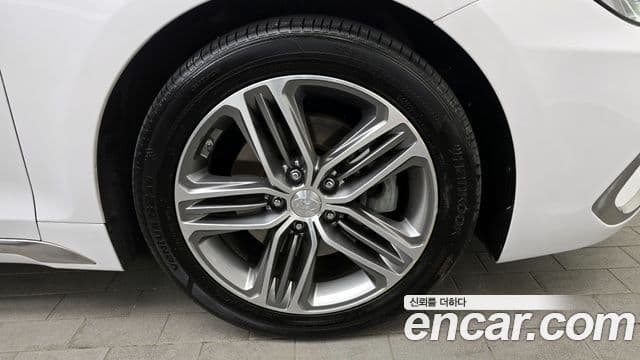 Hyundai Grandeur IG 3.0 LPi Exclusive (арендный автомобиль), 2018 все фото